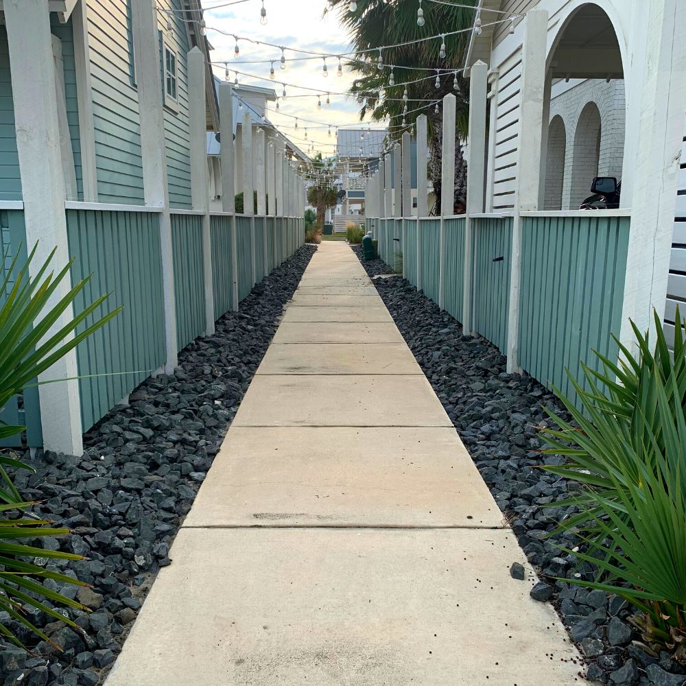 Palmilla Beach Resort sidewalk to Guest Services