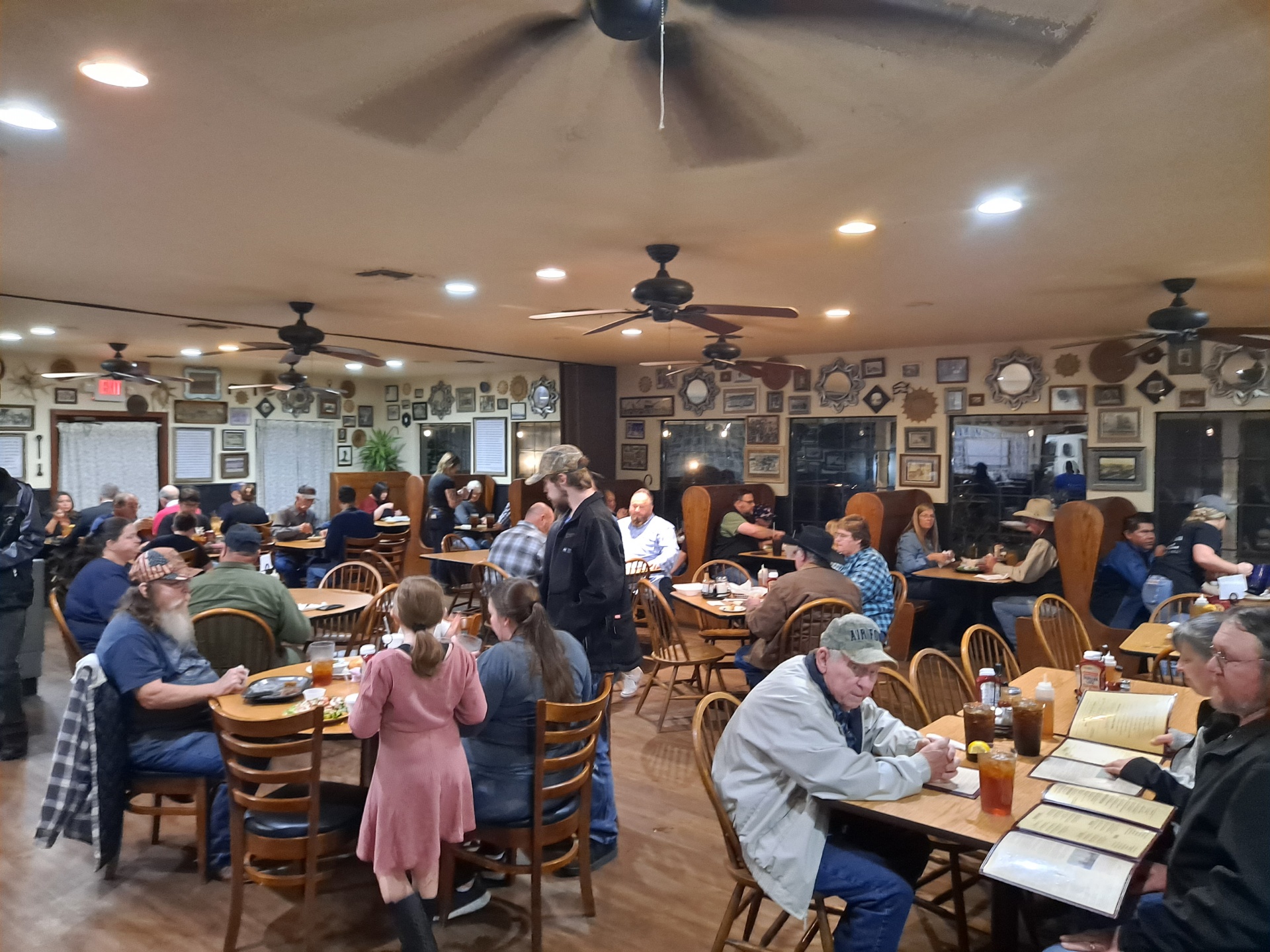 New York Hill Restaurant Interior